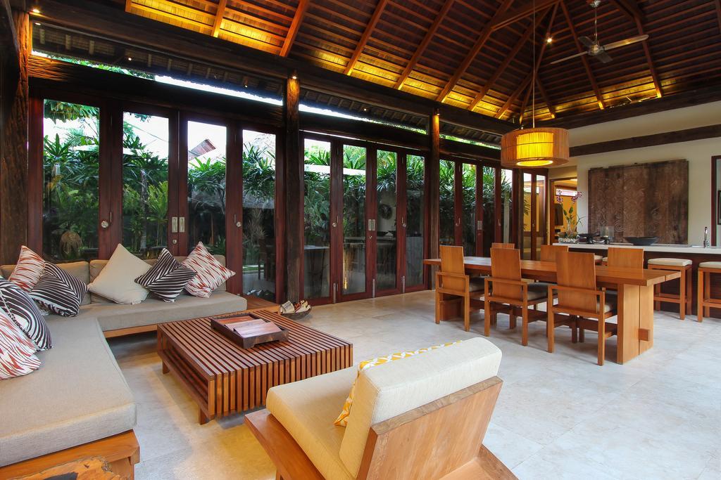 Villa Suar Drupadi Seminyak  Luaran gambar