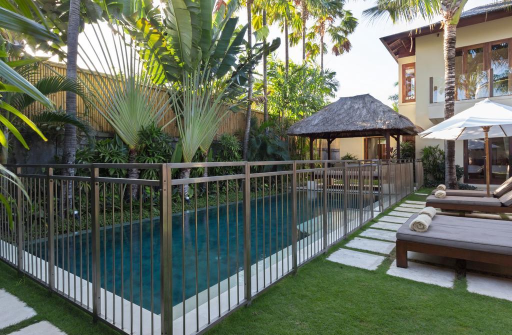 Villa Suar Drupadi Seminyak  Luaran gambar